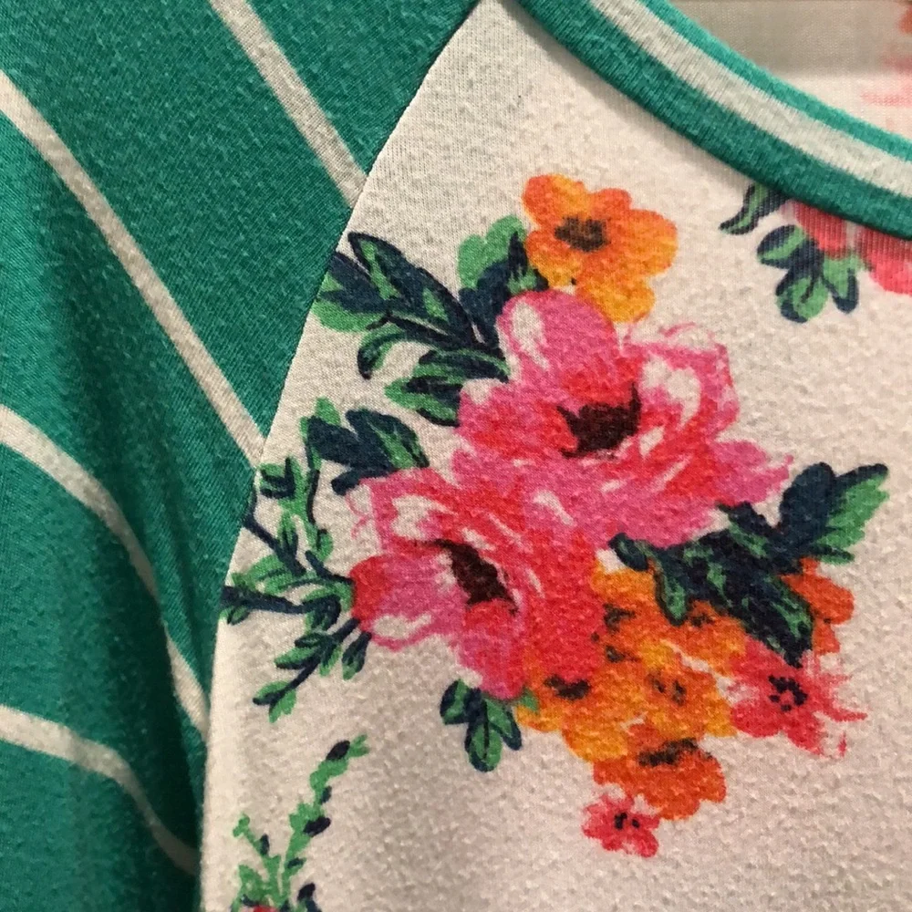 First Look Raglan Tee - Picture 3 of 4